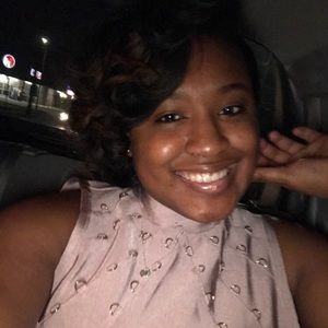 Meet your Posher, Jamari
